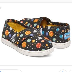 NWT TOMS Tiny Classic Glow in the Dark Planets